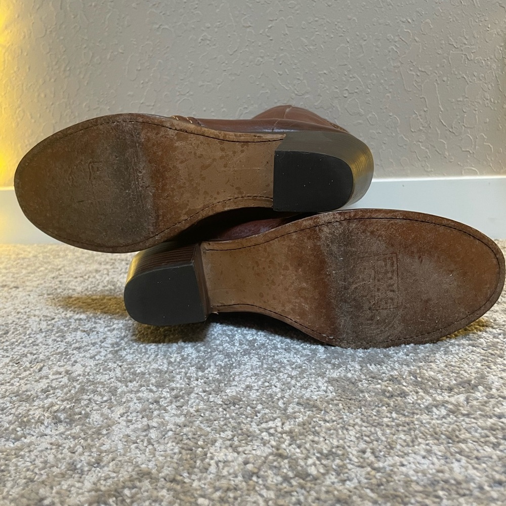 Guess Brand Lace-Up Ankle Boots - Picture 6 of 11